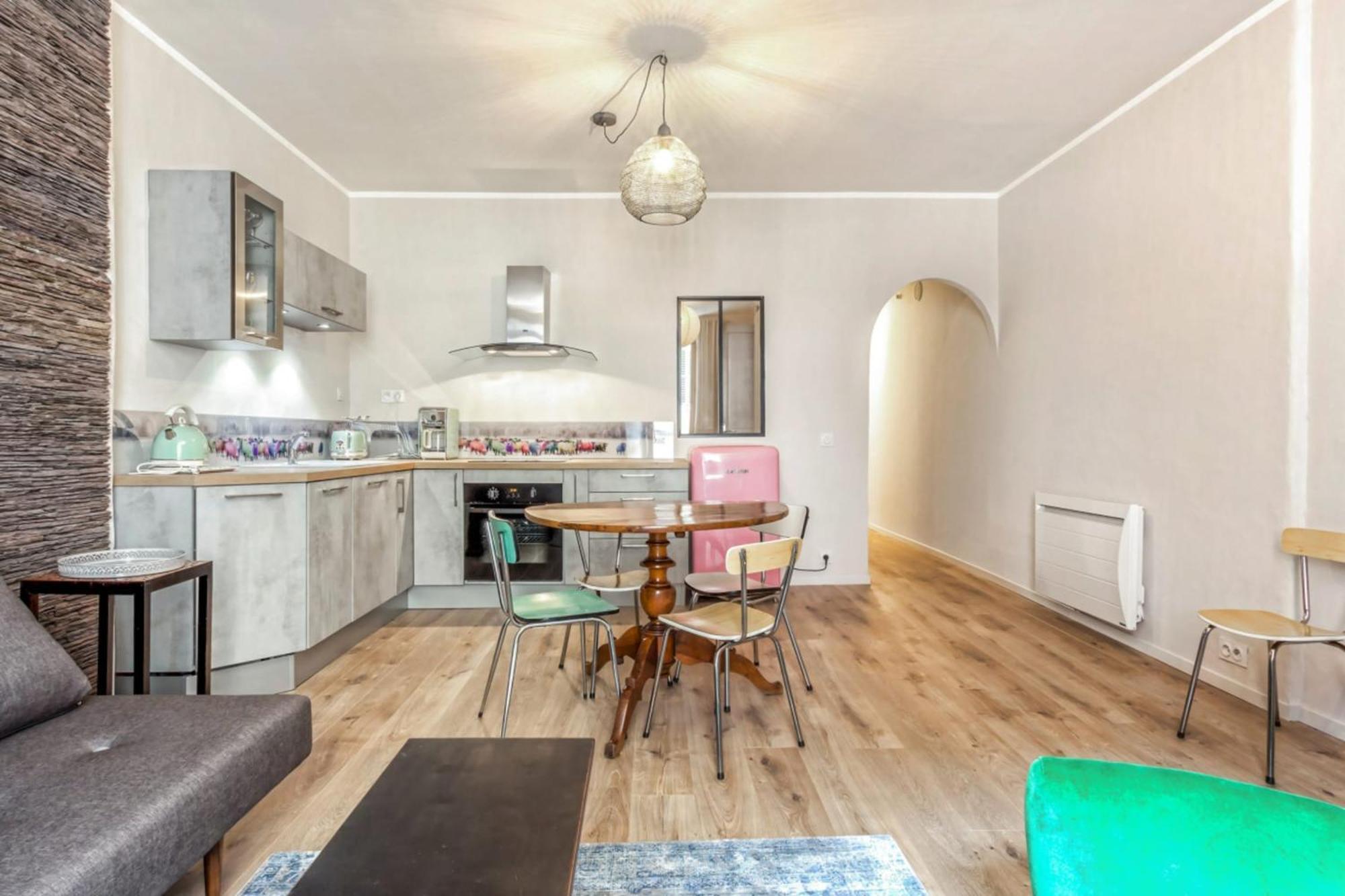 Appartement Sainte Claire Vintage - Welkeys Annecy Exterior foto